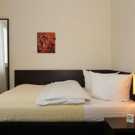 Hotel Luetzow Berlin Exterior photo